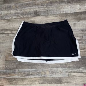 Nike tennis skirt